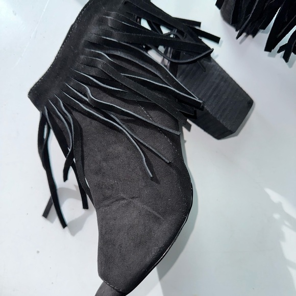 Aldo Peep-Toe Cut-Out Suede Fringe Tan Heels Sz 9 1/2 - Picture 4 of 10